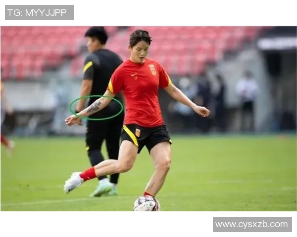 腿部纹身独特女足球星背后的故事与赛场荣耀揭秘 腿部纹身独特女足球星背后的故事与赛场荣耀揭秘